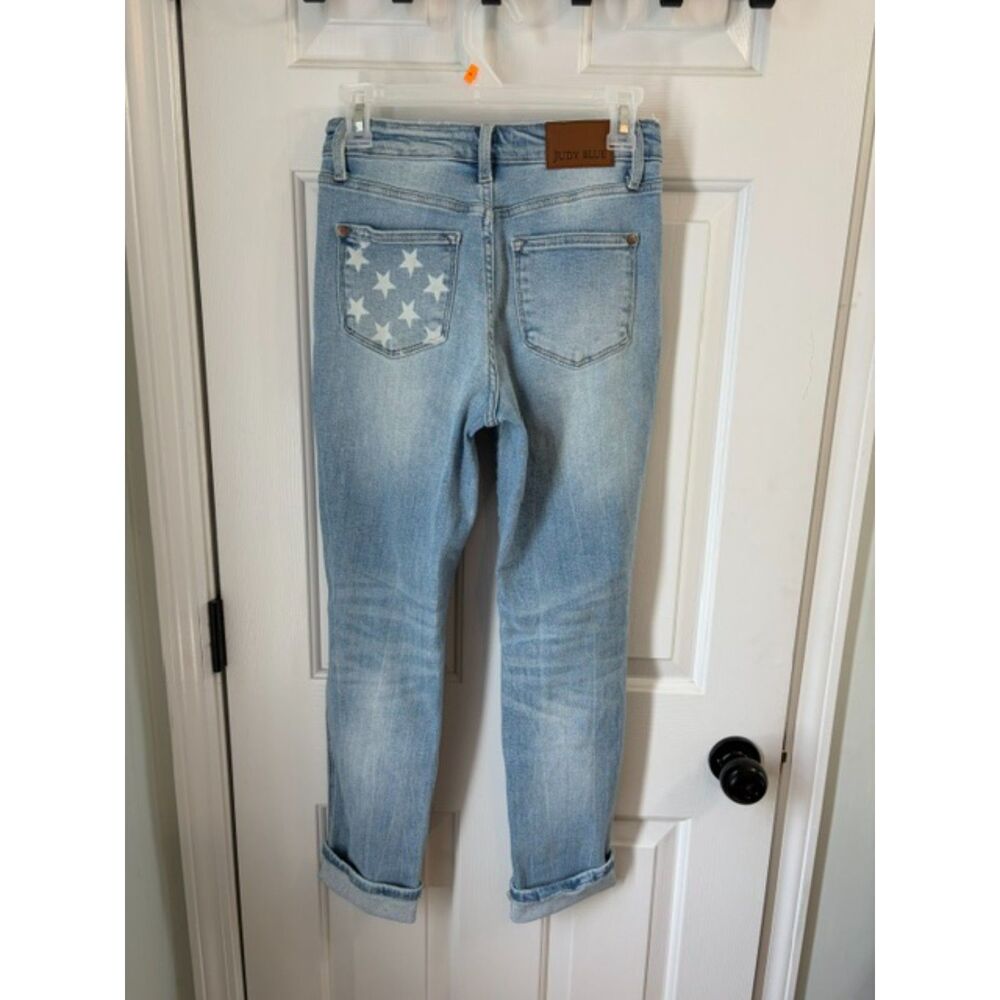 Judy Blue Mid Rise Light Wash Cuffed Boyfriend Jeans Star Back Pocket Size 25